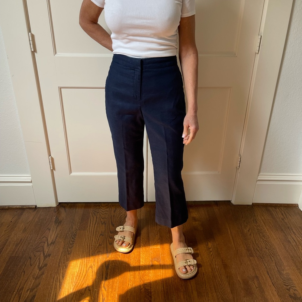 J Crew Size 10 Hayden stretch linen kick out crop pant in Navy, lined